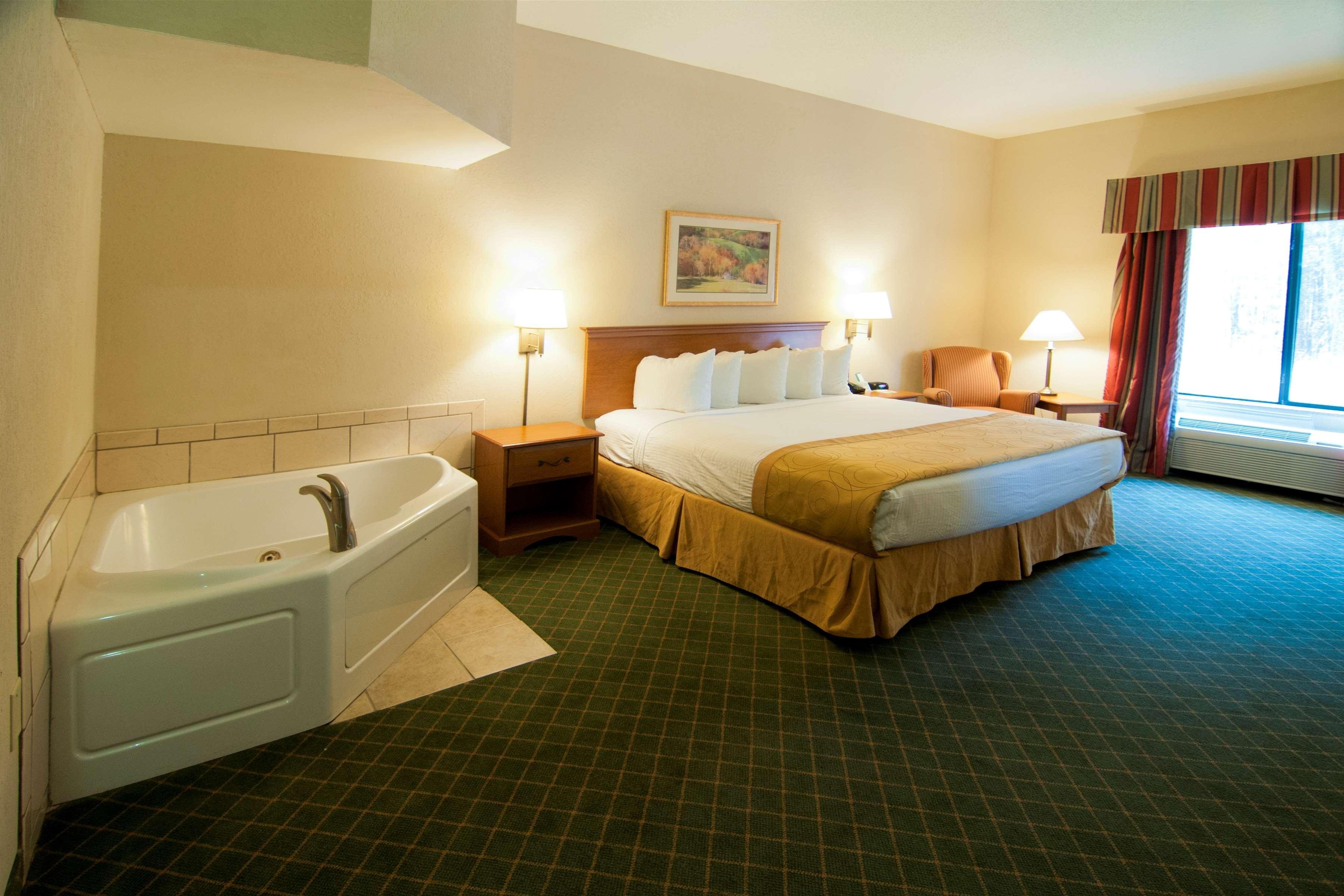 Best Western Executive Inn - Latta Berrys Crossroads Ngoại thất bức ảnh