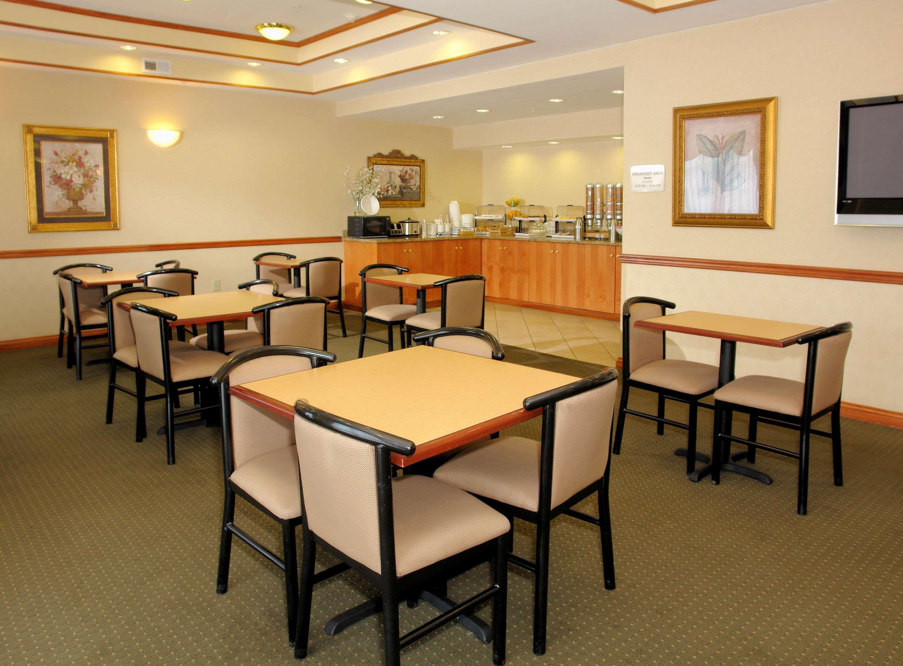 Best Western Executive Inn - Latta Berrys Crossroads Ngoại thất bức ảnh