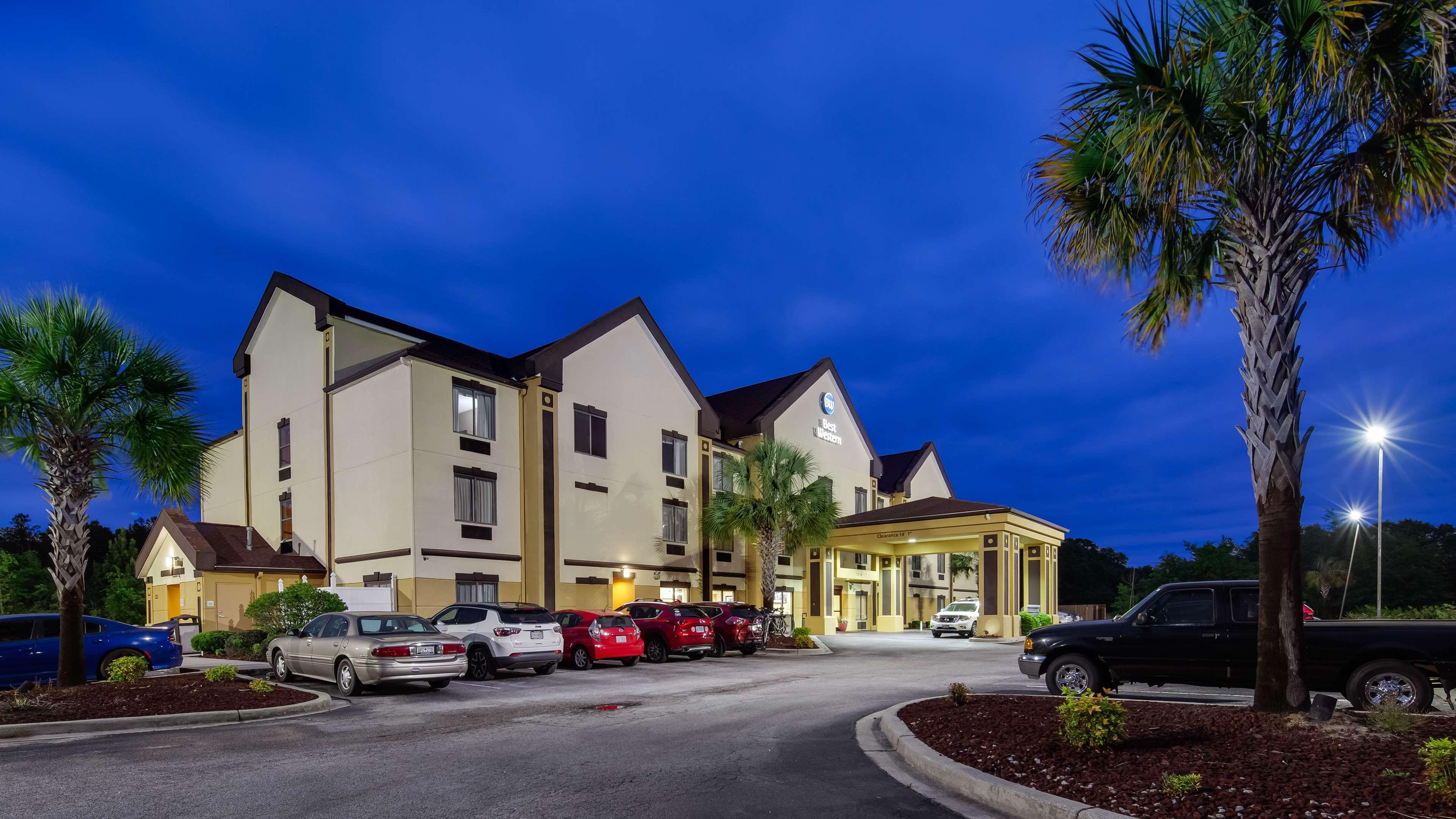 Best Western Executive Inn - Latta Berrys Crossroads Ngoại thất bức ảnh